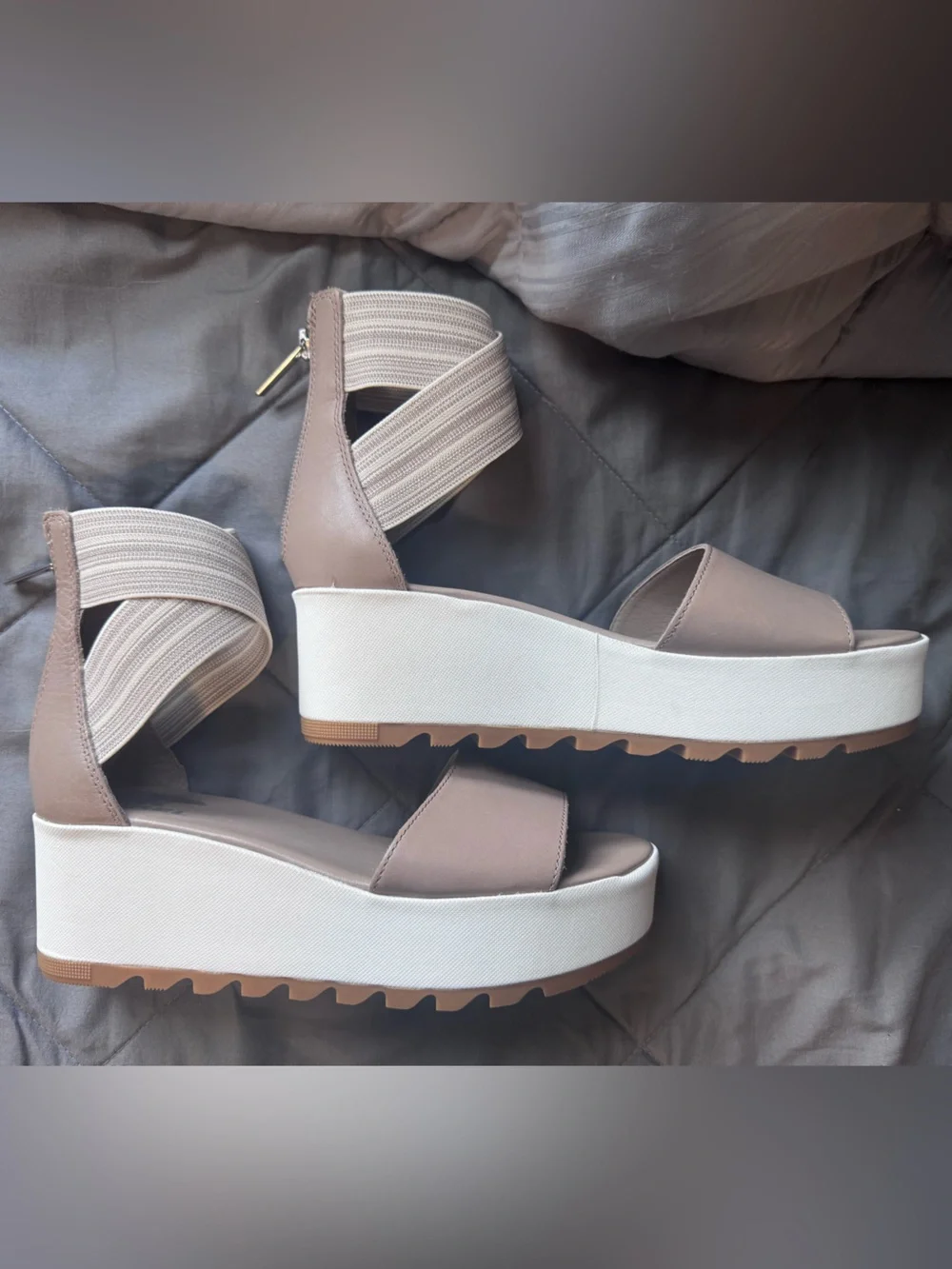 Women’s Sorel Cameron Beige Elastic Ankle Wedge Sandals